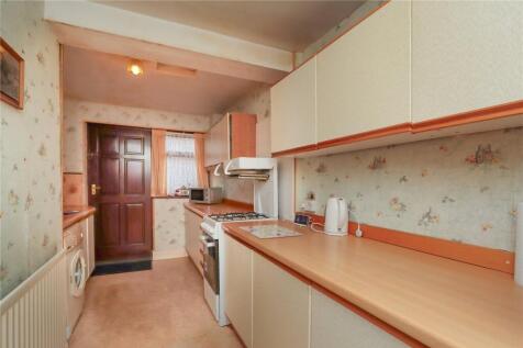 Kitchen Pic 1