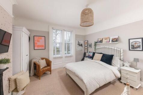 Bedroom 2 Pic 1