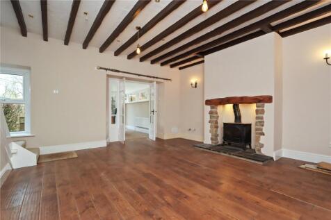Living Room Pic 1