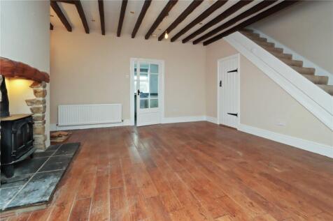 Living Room Pic 2