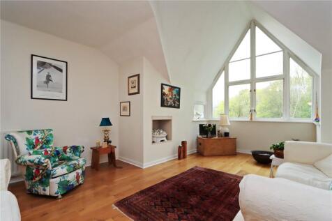 Living Room Pic 1