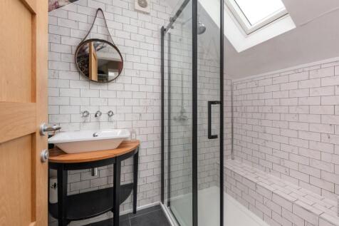 En Suite Shower