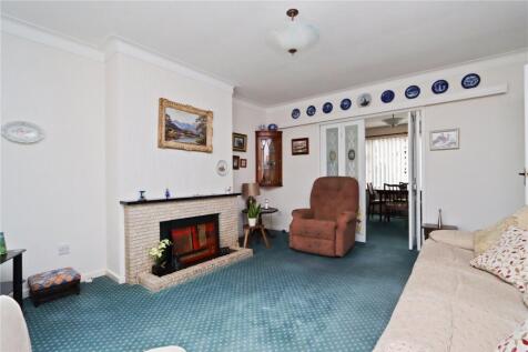 Living Room Pic 2
