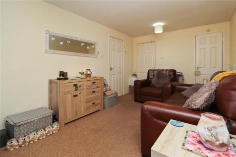Lounge Pic 2