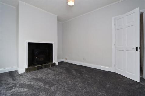 Lounge Pic 1