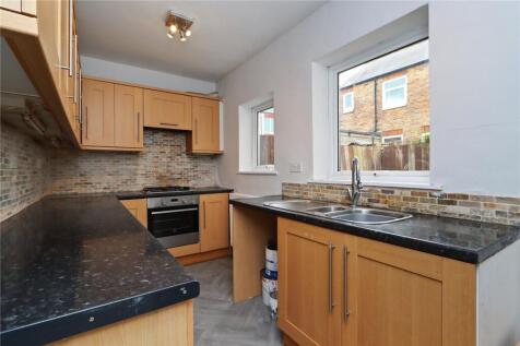 Kitchen Pic 1