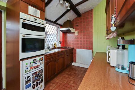 Kitchen Pic 1