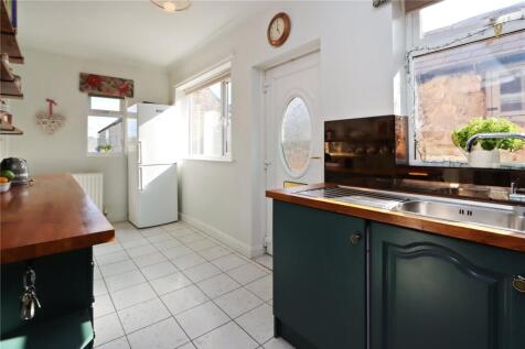 Kitchen Pic 3