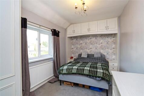 Bedroom 1 Pic 1