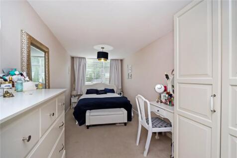 Main Bedroom Pic1