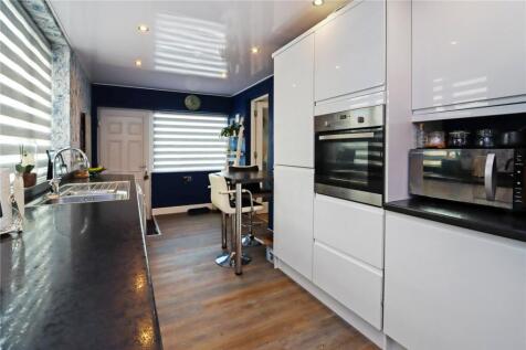Kitchen Pic 3