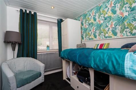 Bedroom Pic 4