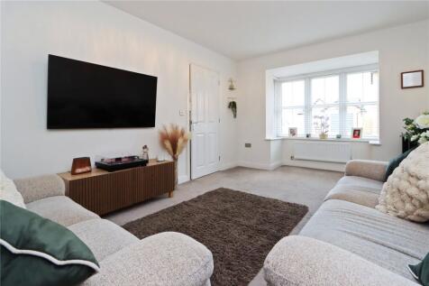 Living Room Pic 1