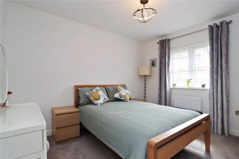 Bedroom 3 Pic 1