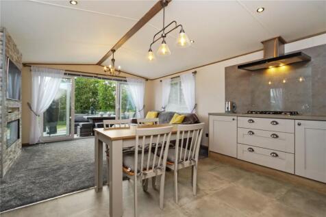 Kitchen/Diner Pic 2