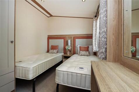 Bedroom 2 Pic 1