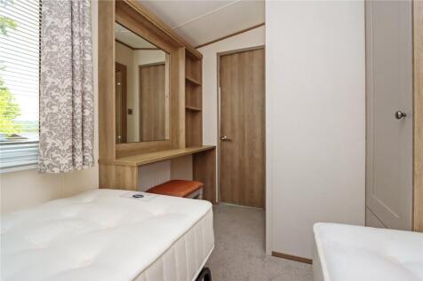 Bedroom 2 Pic 2