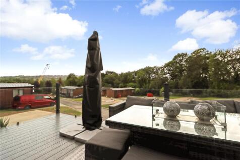 Decking/Seating Area