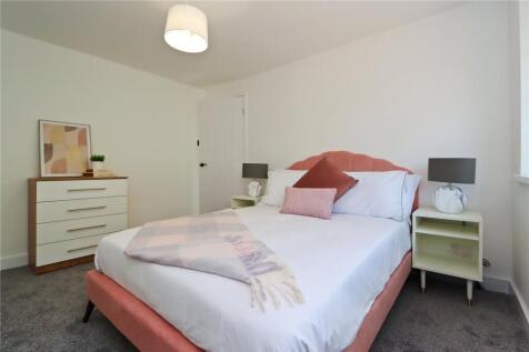 Bedroom 2 Pic 2
