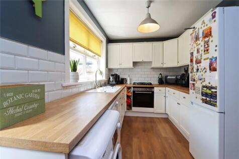 Kitchen Pic 2