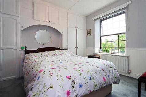 Bedroom 1 Pic 1