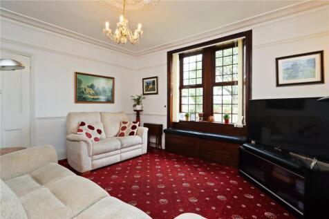 Living Room Pic 2
