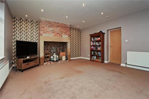Living Room Pic 1