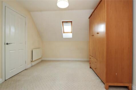 Bedroom 4 Pic 2