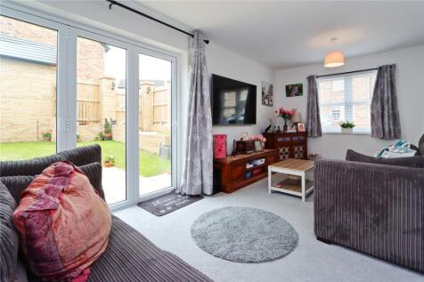 Living Room Pic 2