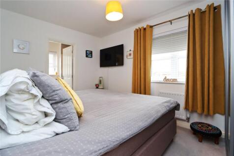 Main Bedroom Pic 1