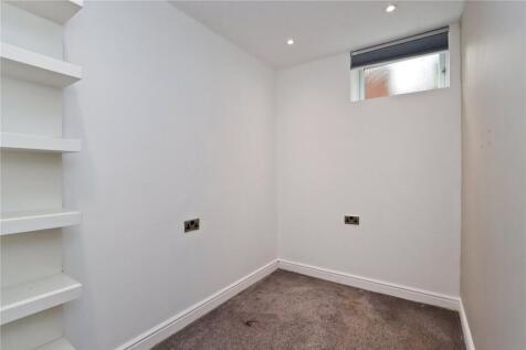 Bedroom 4 Pic 2