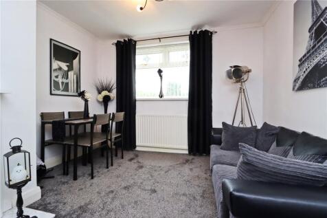 Lounge/Dining Room 3