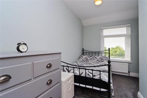 Bedroom 2 Pic 1