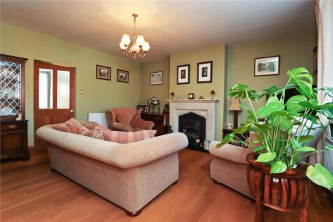 Living Room Pic 1