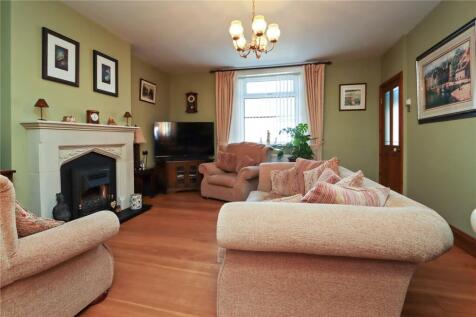 Living Room Pic 2