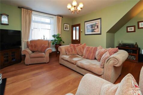 Living Room Pic 3