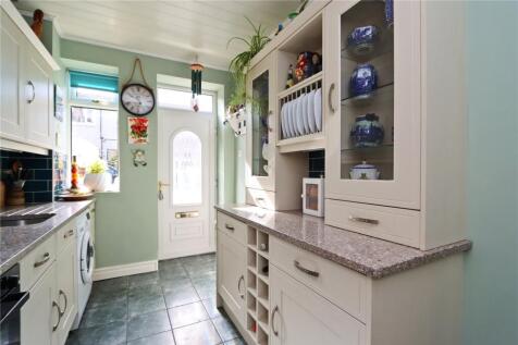 Kitchen Pic 3