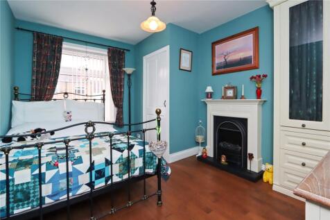 Bedroom 2 Pic 1