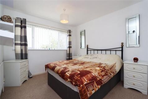 Bedroom 1 Pic 1