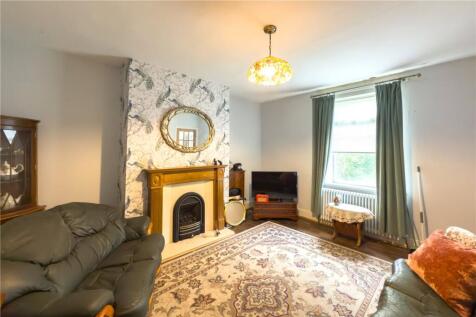 Living Room Pic 1