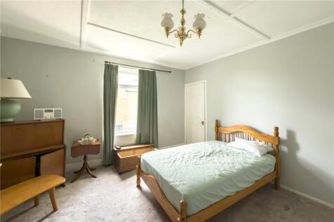 Bedroom 1 Pic 1
