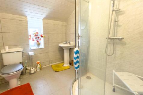 Shower Room Pic 1