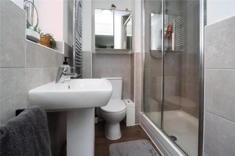 Bed 1 En Suite