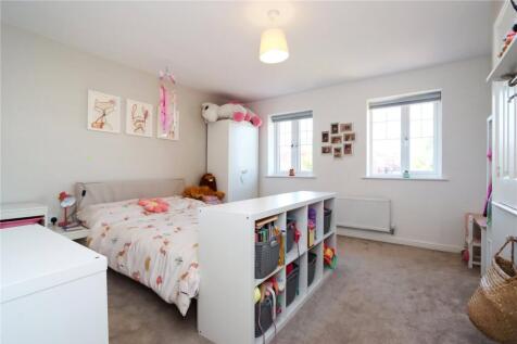 Bedroom 2 Pic 1