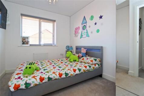 Bedroom 2 Pic 1
