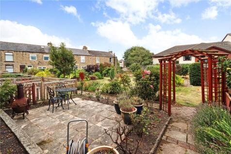 Front Garden Pic 1