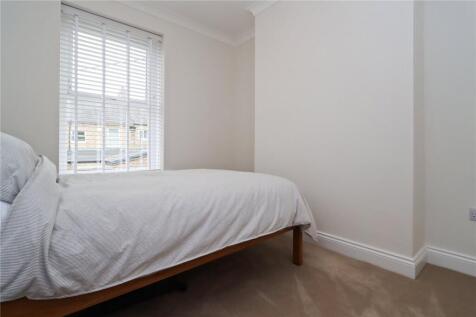 Bedroom 2 Pic 1