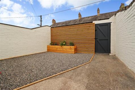 Rear Yard Pic 1
