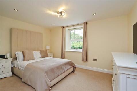 Bedroom 2 Pic 1