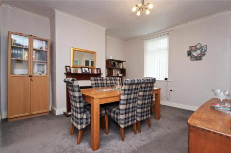 Dining Room Pic 1
